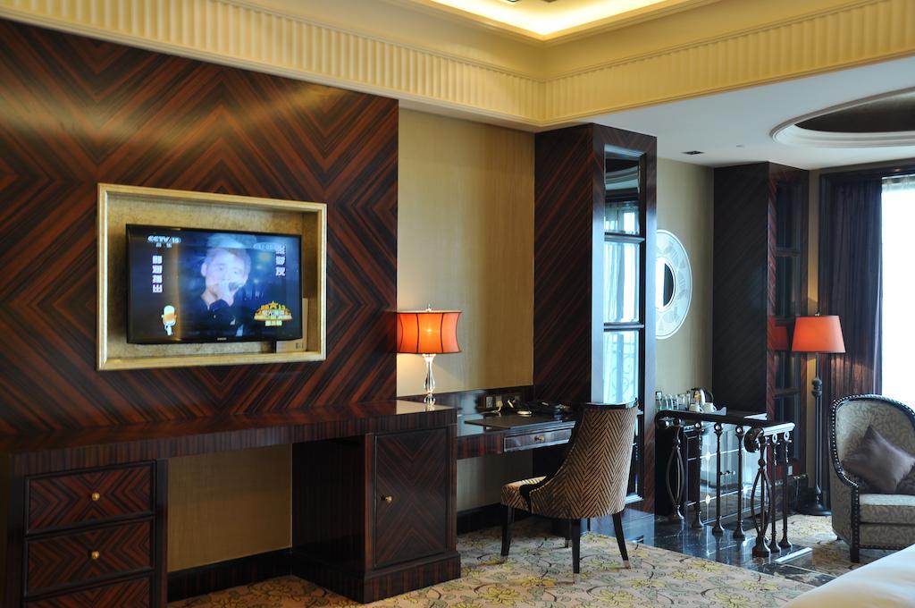 Howard Johnson Agile Plaza Chengdu Exterior foto