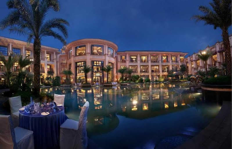 Howard Johnson Agile Plaza Chengdu Exterior foto