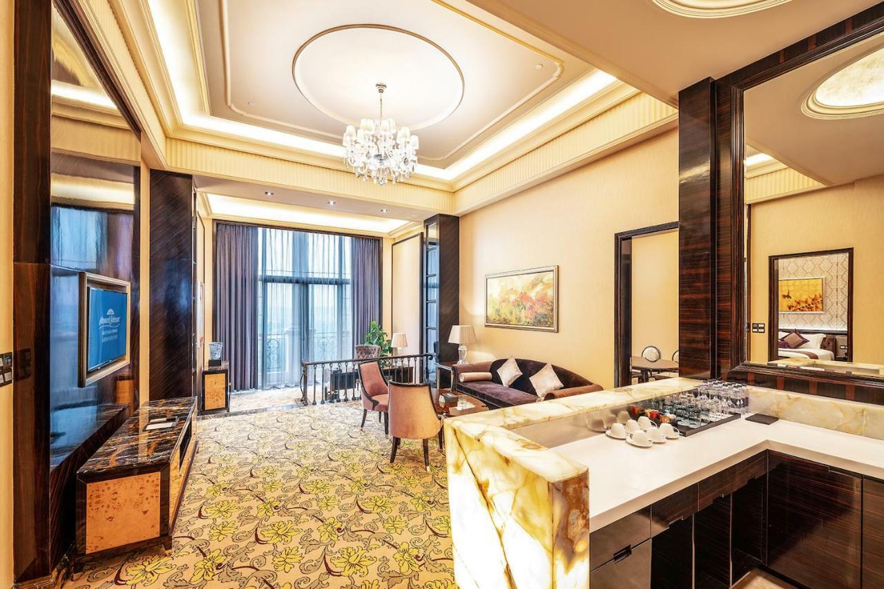 Howard Johnson Agile Plaza Chengdu Exterior foto
